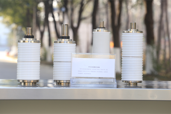 真空開關管絕緣外殼采用玻璃材料，優勢多多！